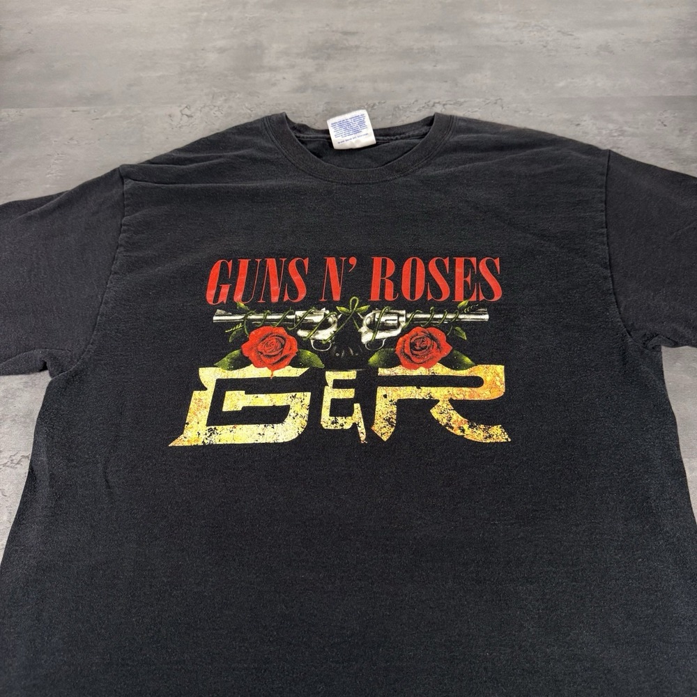 Vintage Y2K Guns N Roses Shirt Medium Black Faded 2006 Tour Concert Merch Band